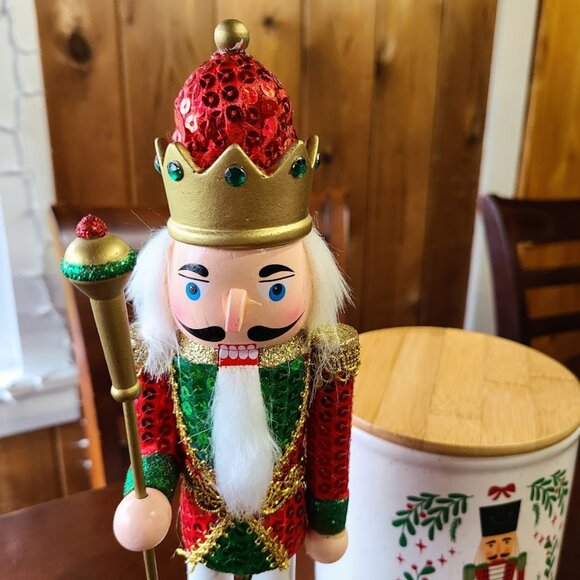 Christmas Nutcracker Soldier Wooden Statue Holiday Decor Decoration Red Green - Picture 2 of 12